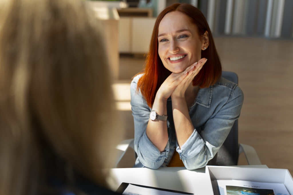 Cliente satisfaite après une séance avec sa coach de vie à Montpelleir